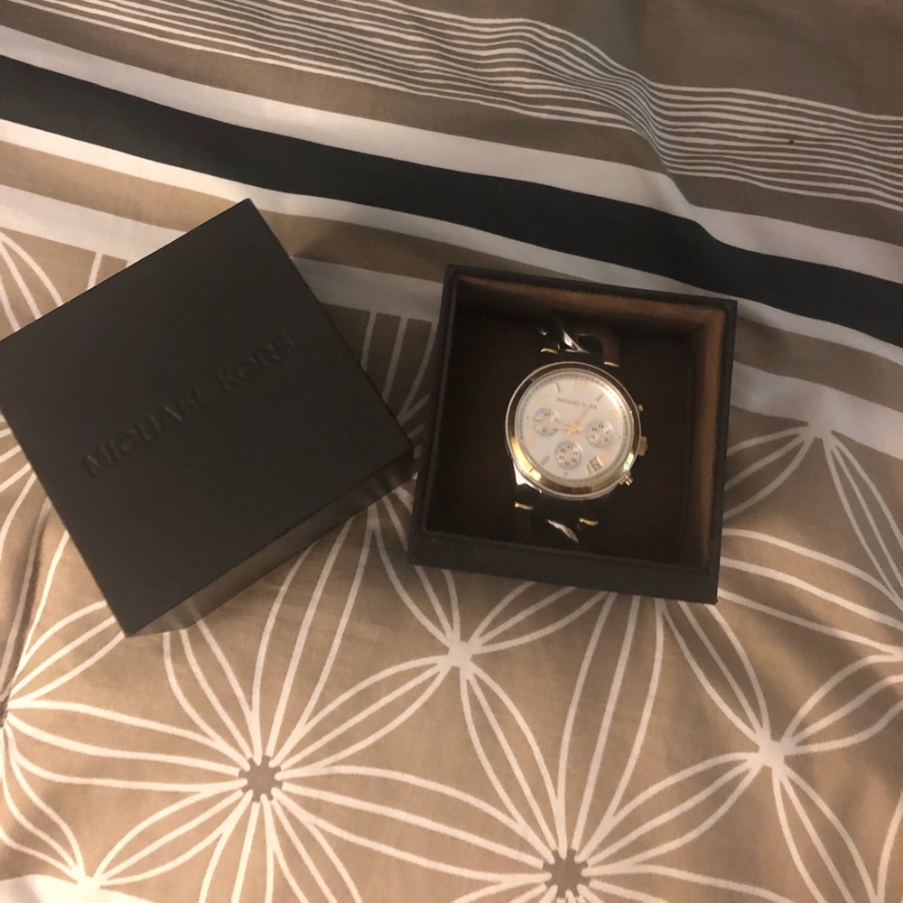 Michael Kors Twist Watch